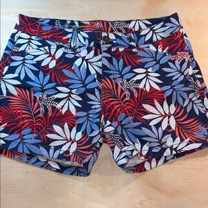 Tropical Leaf Print Shorts Woman’s Sz 32 in Waist